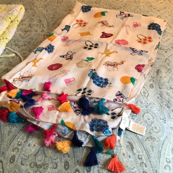kate spade Accessories - Kate Spade favorites scarf.